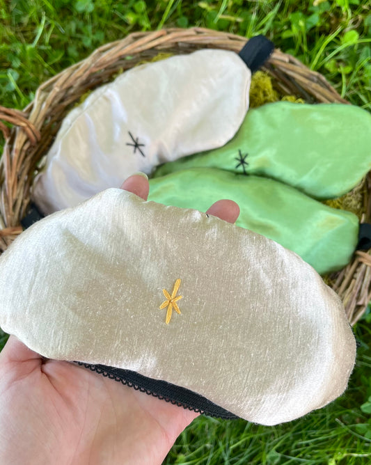 Dreamer Eye Pillows with Mugwort and Lavender