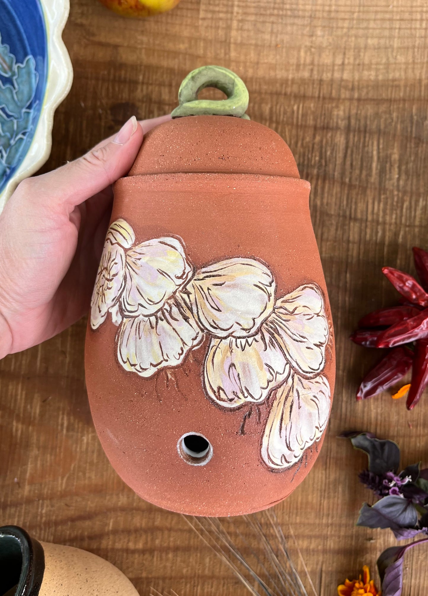 Garlic Keeper Jar - Lidded Ceramic Jar - Garlic Braid