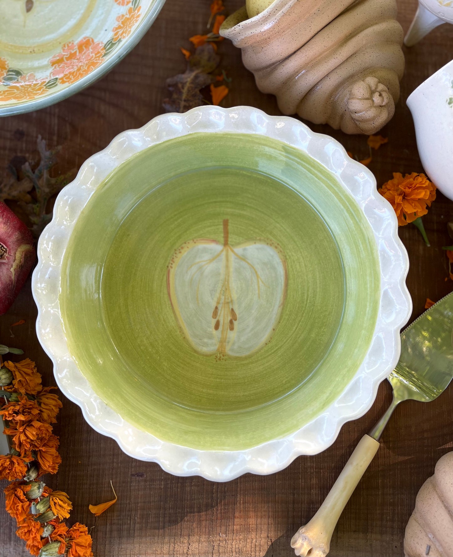 Green Apple Ceramic Pie Pan - Baking Dish - Deep Dish Pie - Pie Dish - Pie Plate