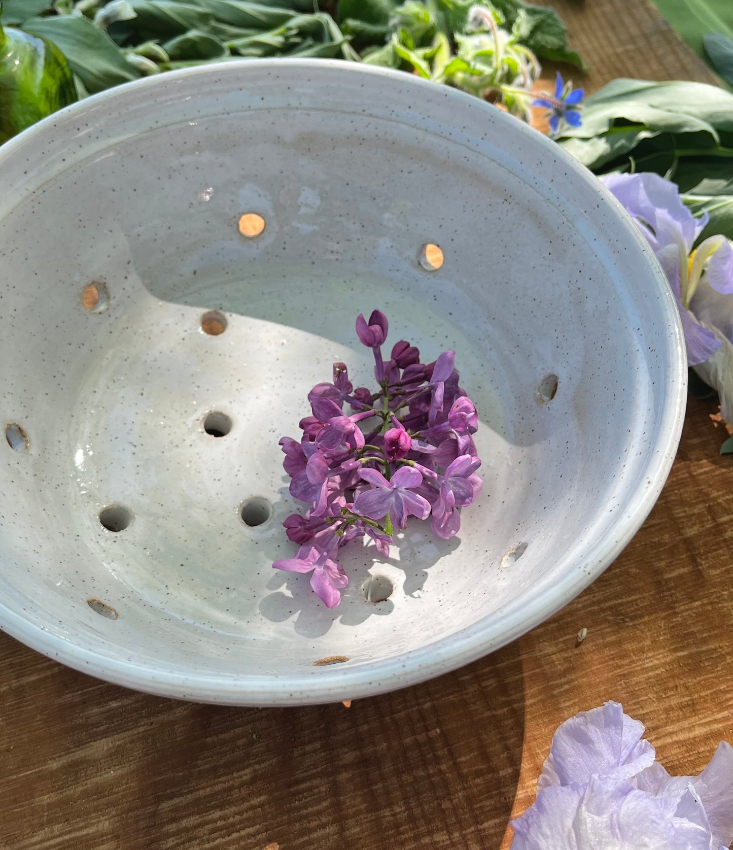 Berry Bowl - Strainer Bowl - Lattice - 8.5"