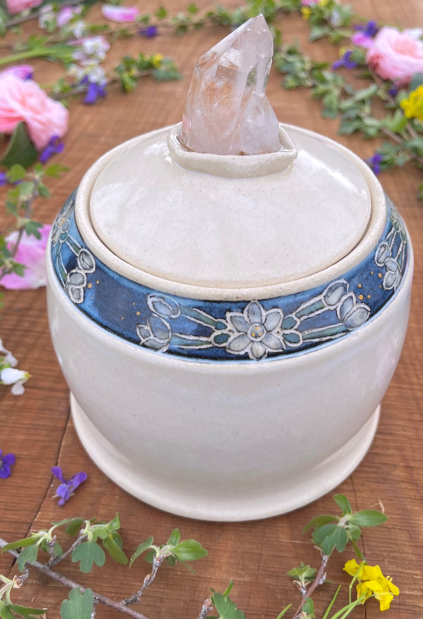 Narcissus Treasure Jar - Lidded Ceramic Jar