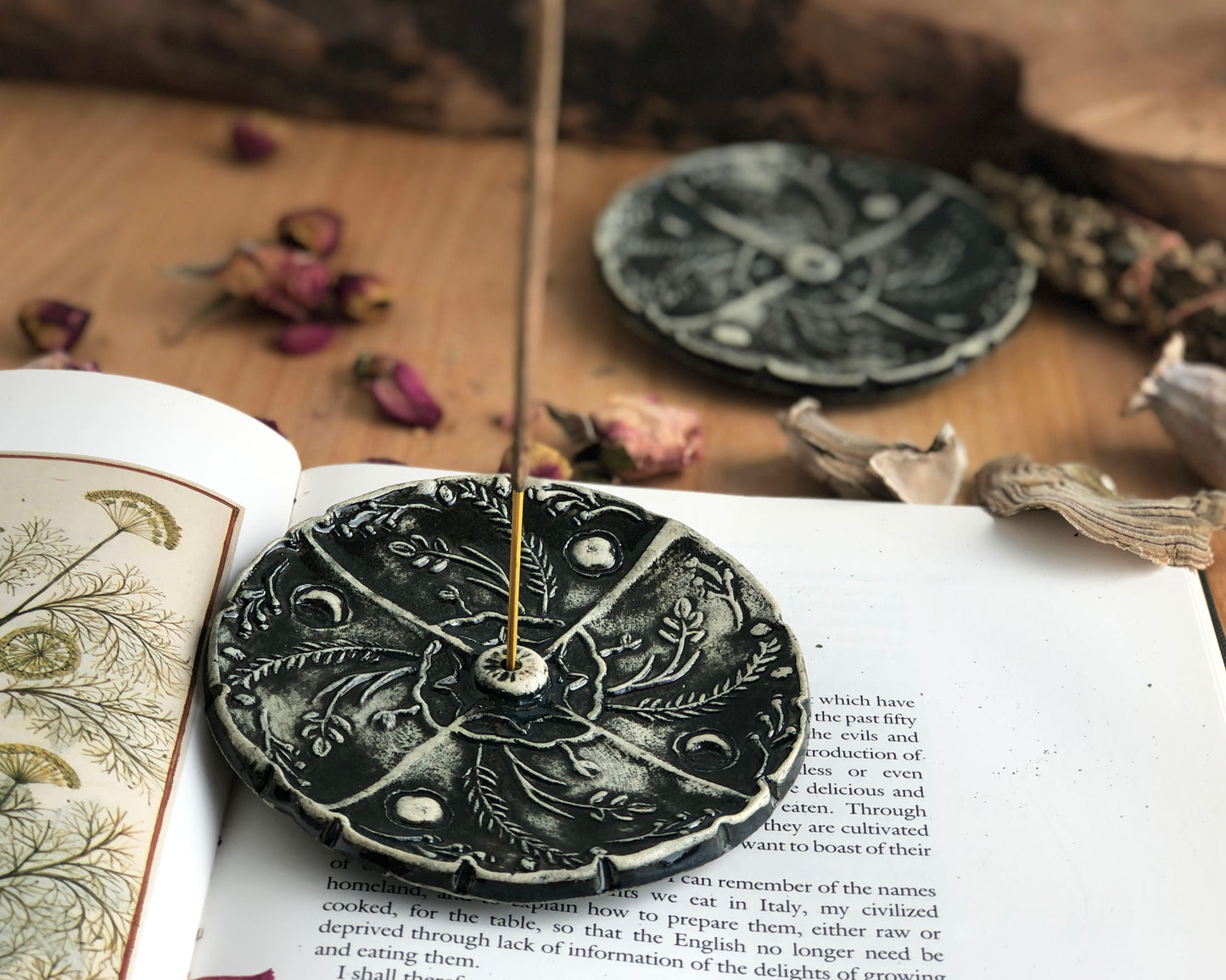 Black Ceramic Incense Dish - Incense Holder