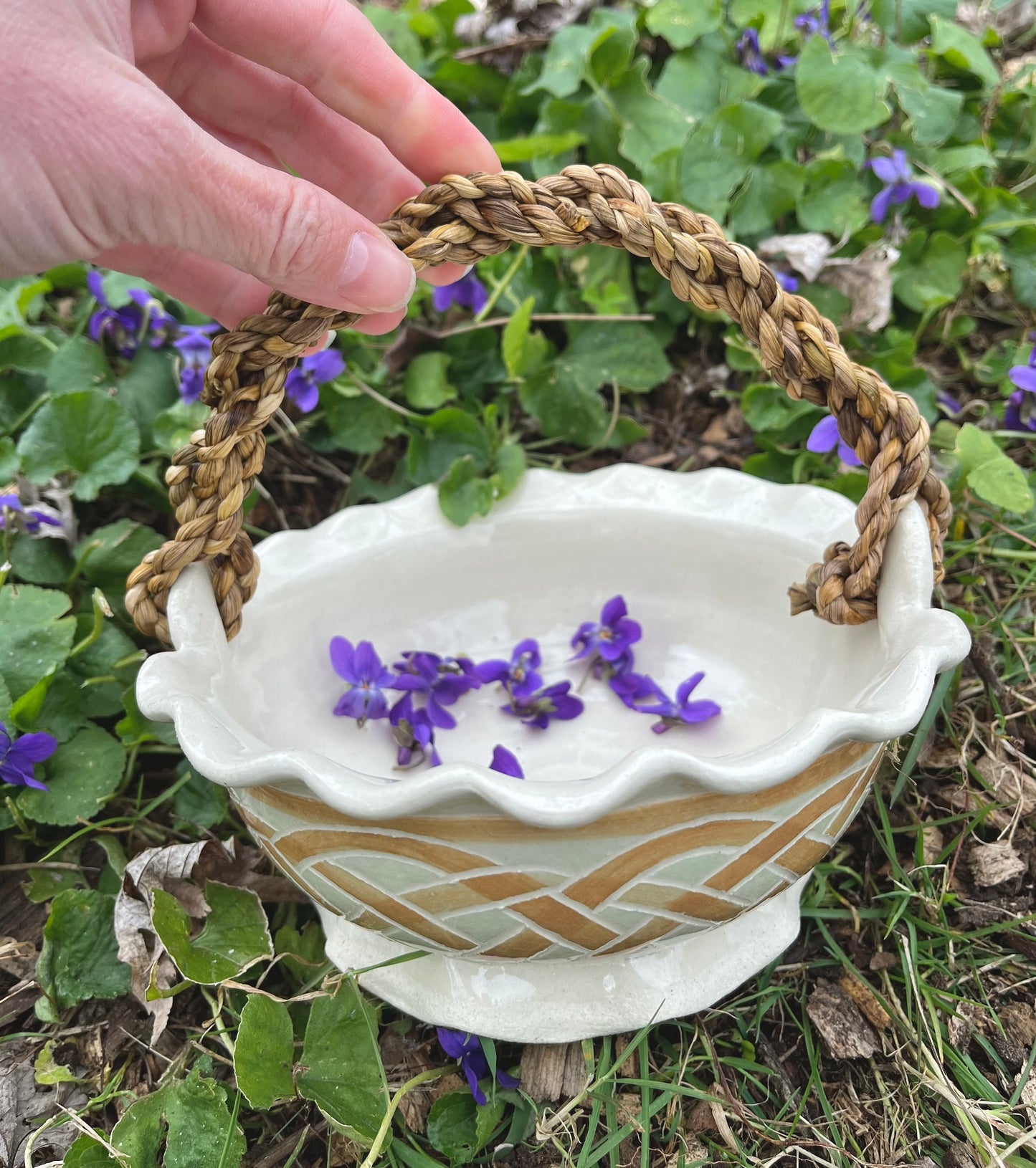 Basket with Cordage Handle