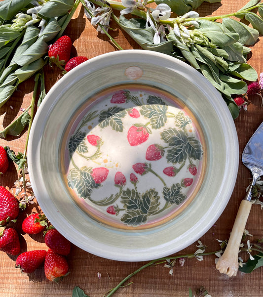 Pie Pan with Cosmic Strawberries - Baking Dish - Deep Dish Pie - Pie Dish - Pie Plate