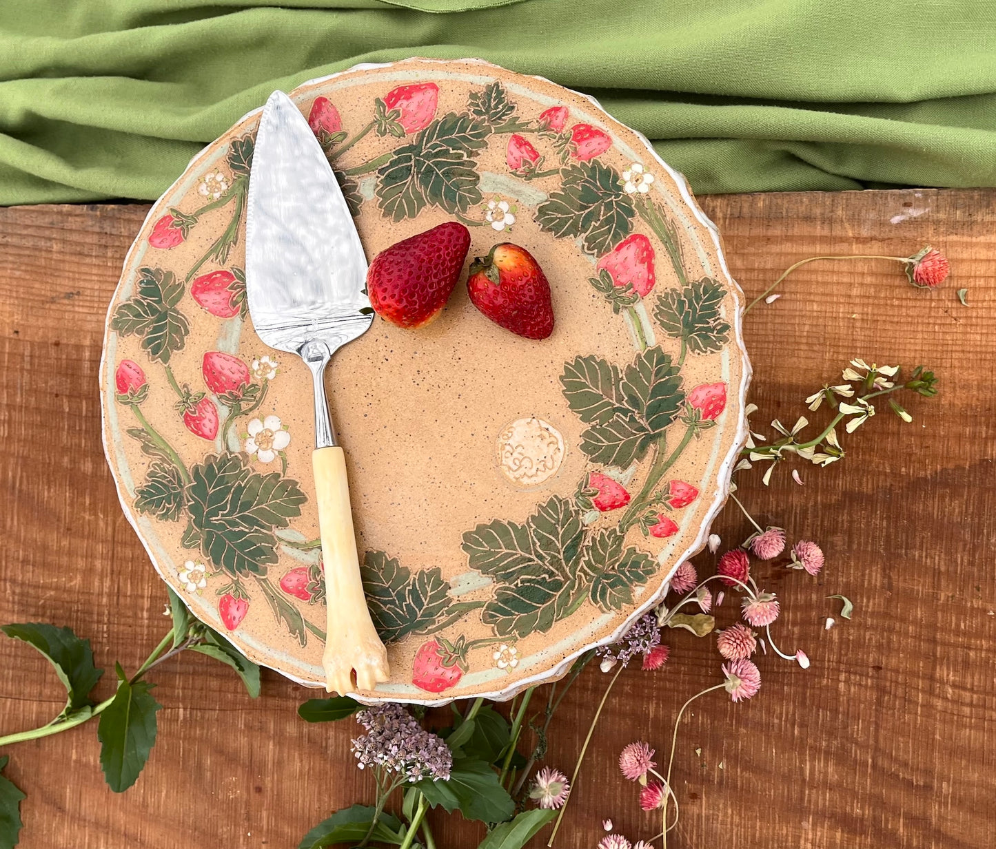 Cake Stand - Cosmic Strawberry Ceramic Cake Platter