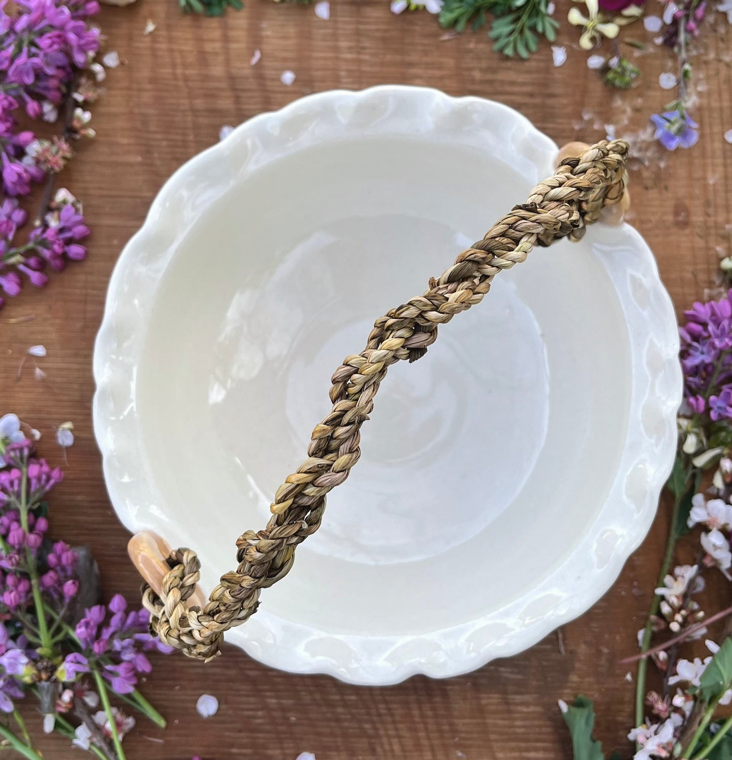 Basket with Cordage Handle - 8.5"