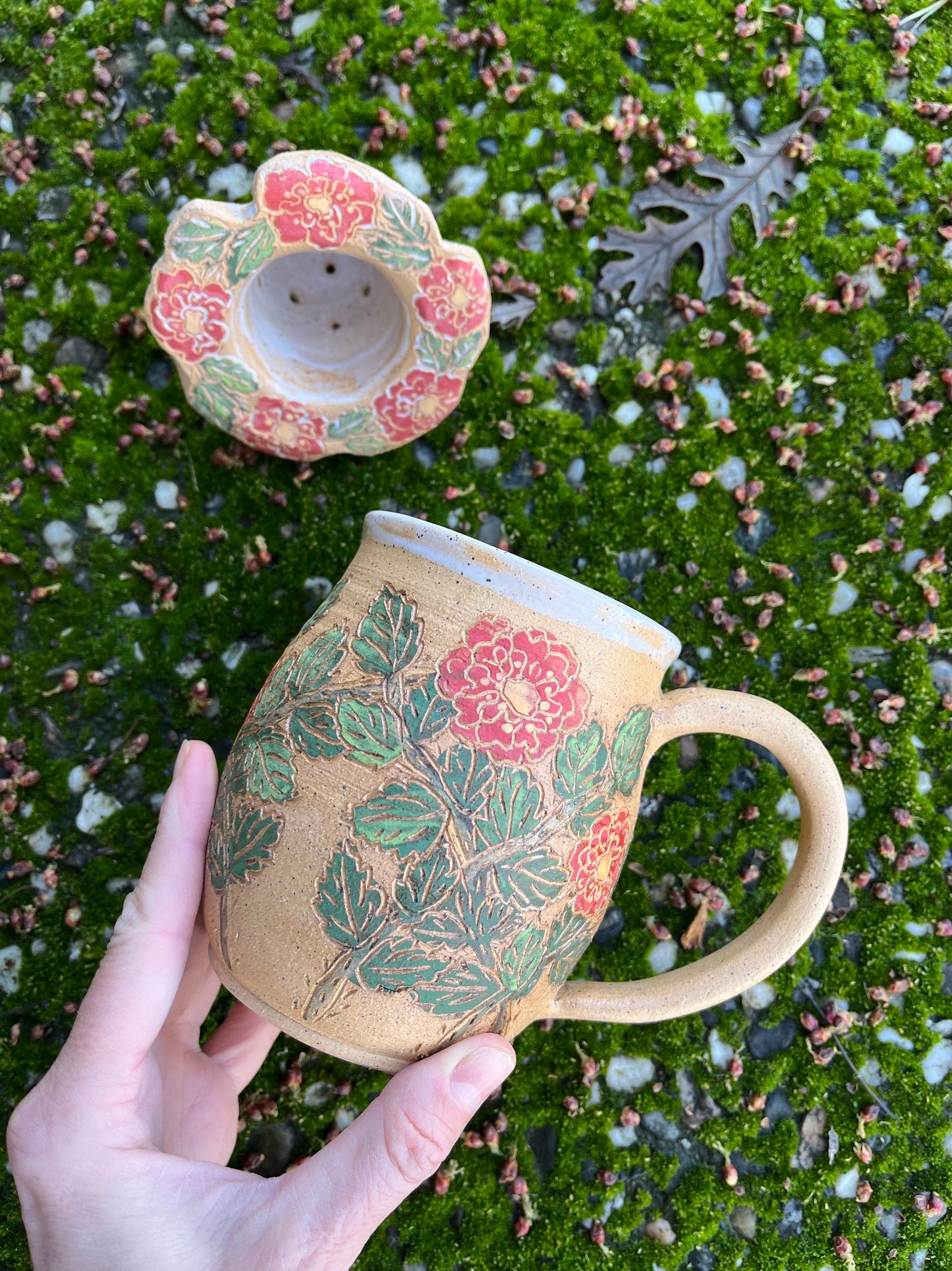 Mug & Tea Strainer Set - Rose Trellis