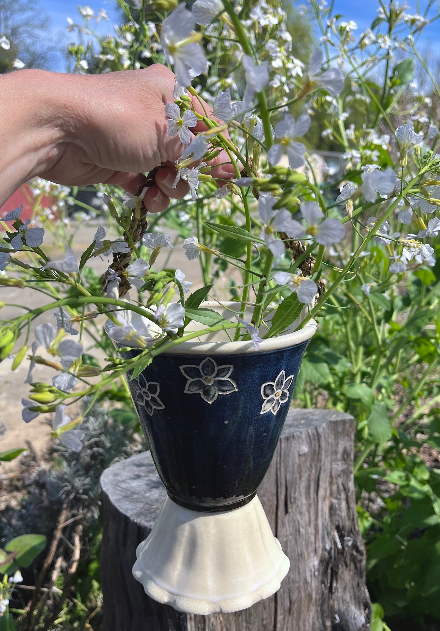 Tall Narcissus Basket with Cordage Handle
