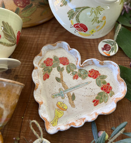 Heart Tarot Tray - Ceramic Tray 7.5" White